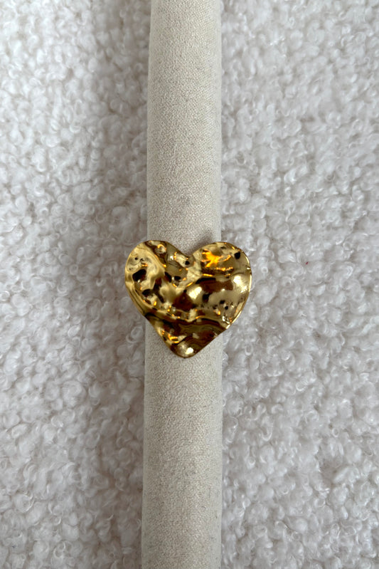 Statement heart ring goud