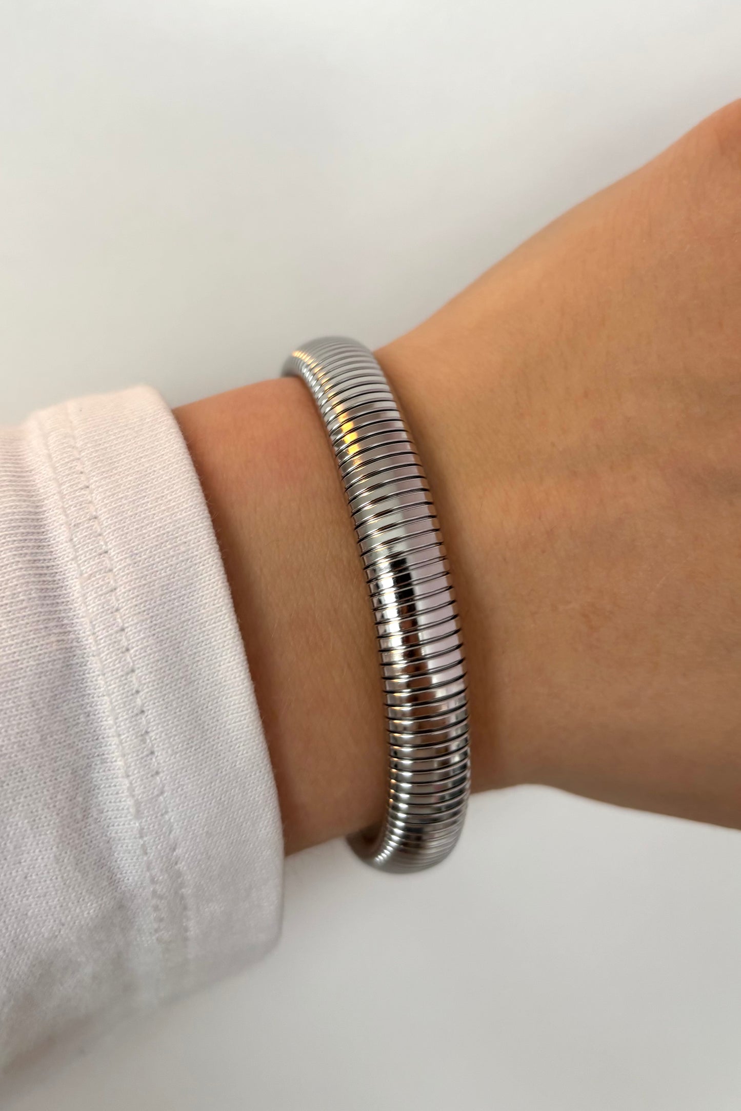 Bold bangle zilver